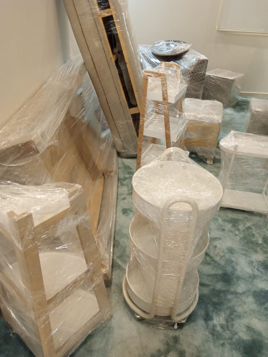 photo-6021860774437307481-y